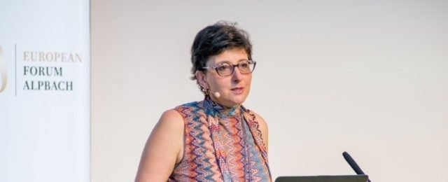 Julia Hobsbawm speaking at an event