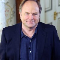 Clive Anderson Speaker