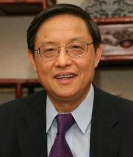 Zhou Wenzhong Speaker