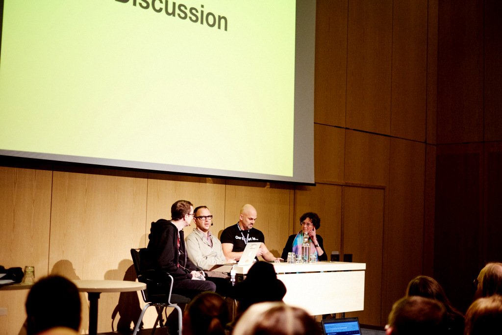 Panel - Phöto by Tobias Bjorkgren