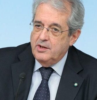 Fabrizio Saccomanni Speaker