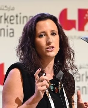 Mimi Nicklin speaking at an event